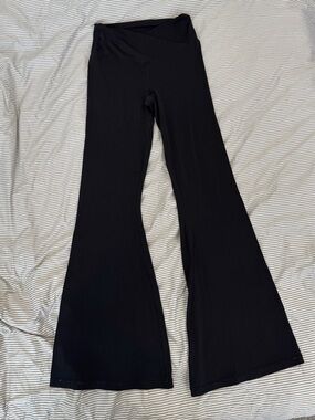 aerie Black 'Offline' High-Waist Flare Leggings